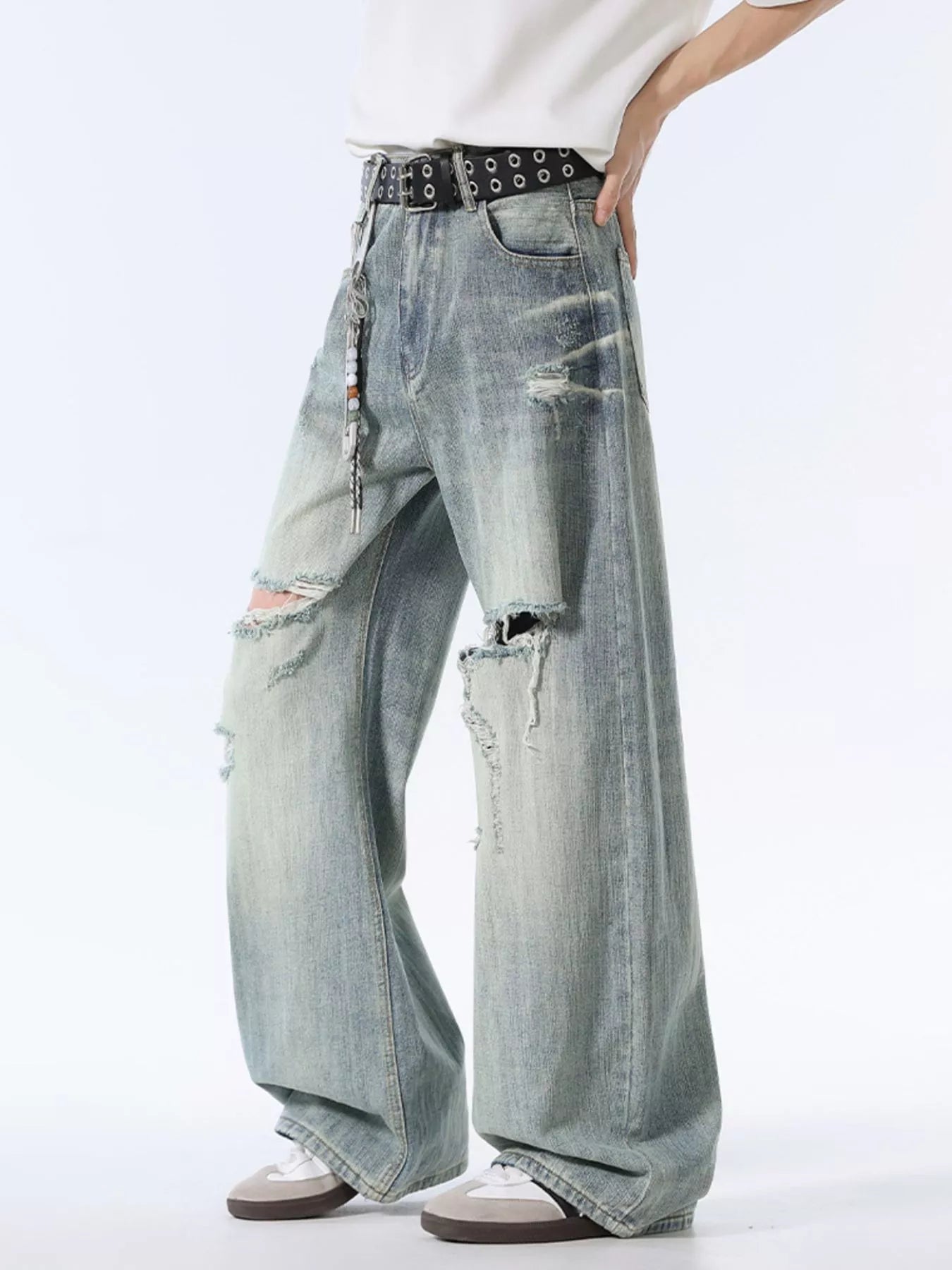 Men's Distressed Wide Leg Jeans