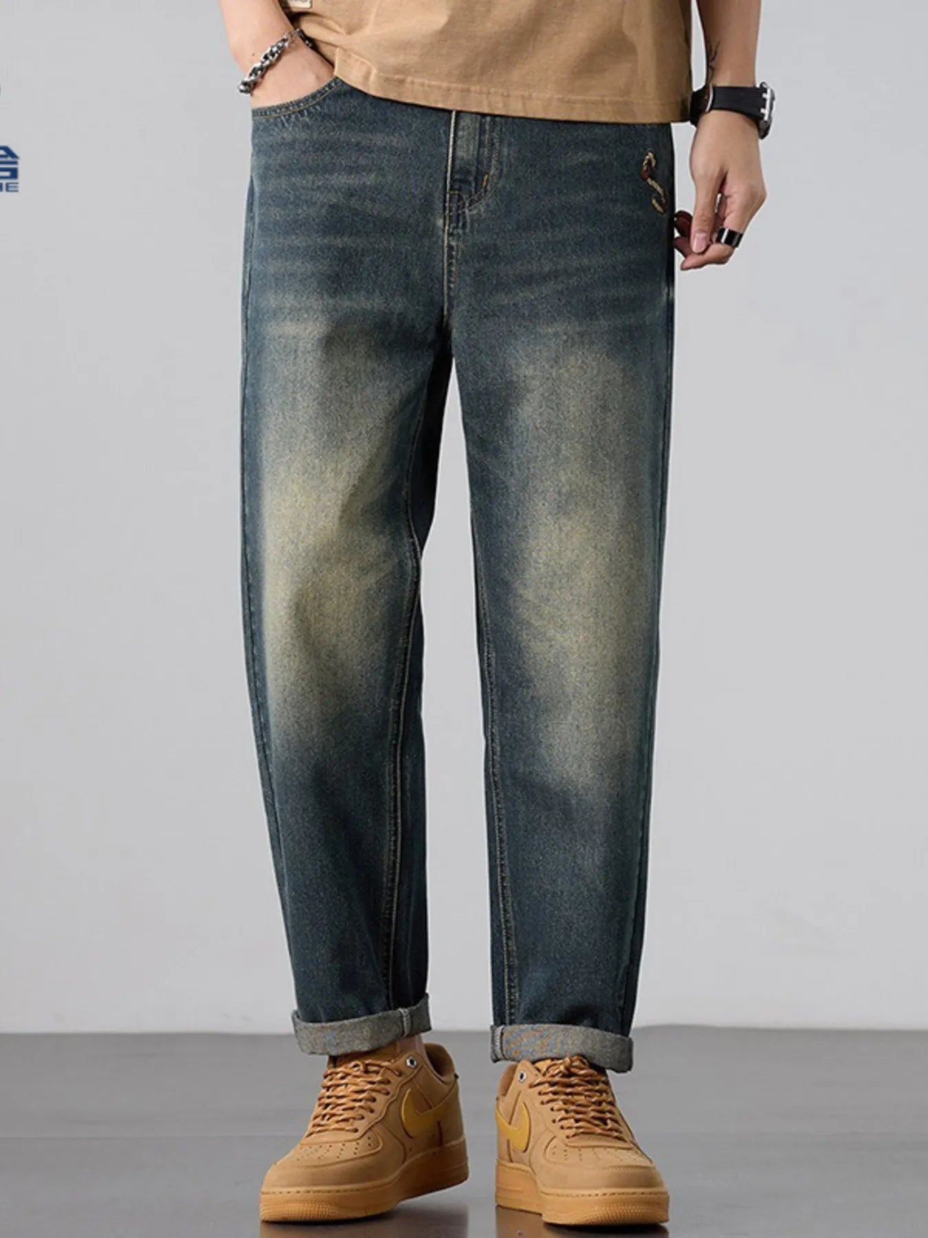Men's Wash Straight Leg Jeans
