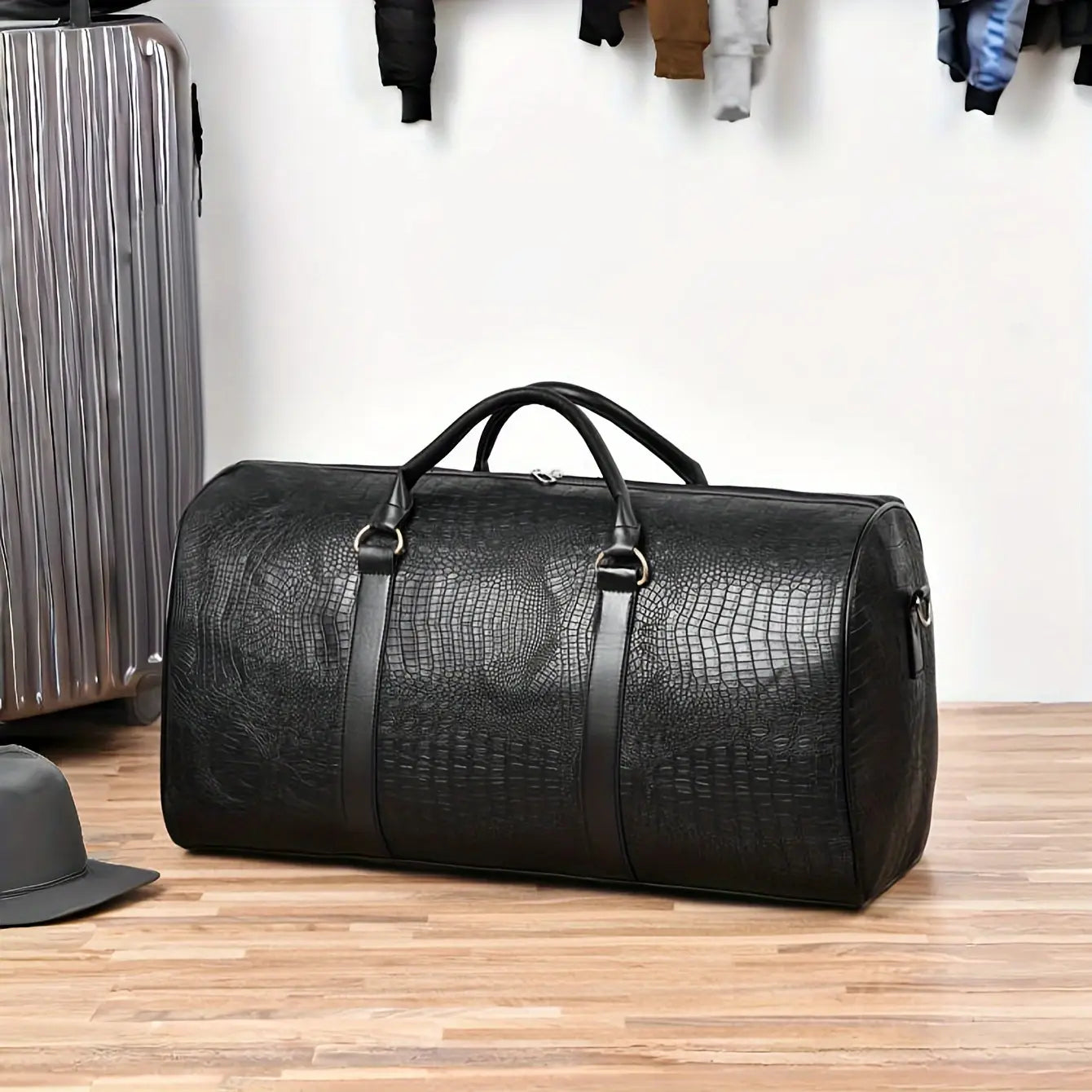 Large Capacity Crocodile Pattern Travel Duffle Bag – Luxury Waterproof Weekender Carry-On Gym & Luggage Tote for Men & Women