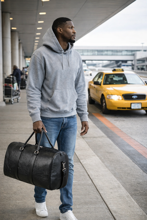 Large Capacity Crocodile Pattern Travel Duffle Bag – Luxury Waterproof Weekender Carry-On Gym & Luggage Tote for Men & Women