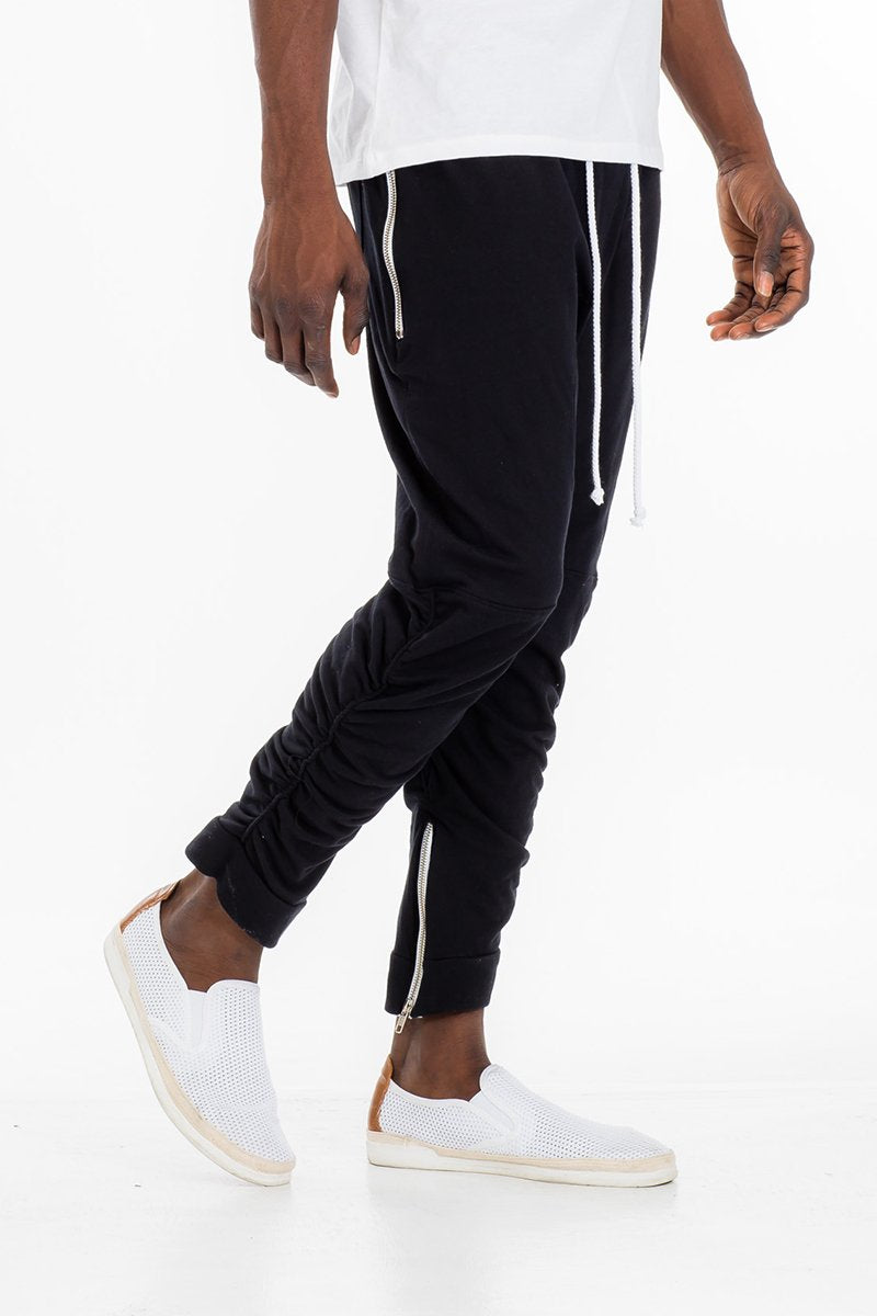 Men’s Slim Fit Black Jogger Pants with Zipper Cuffs & Drawstring – Casual Streetwear Sweatpants