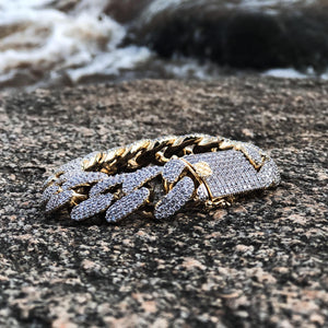 “14K Gold Plated Cuban Link Bracelet – 18mm Iced Out with AAA Cubic Zirconia, 7 Inch, Hip Hop Jewelry for Men 961531